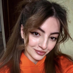 Фотография репетитора Алиджанова Наида Агшин кызы