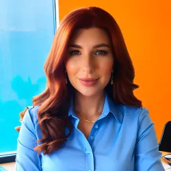 Фотография репетитора Солозобова Юлия Александровна