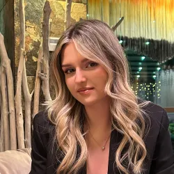 Фотография репетитора Митрофанова Кристина Витальевна