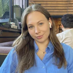 Фотография репетитора Ушакова Валерия Никитична