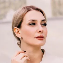 Фотография репетитора Нистратова Марина Эдуардовна