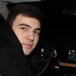 Фотография репетитора Баграмян Давид Вазгенович