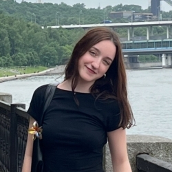 Фотография репетитора Егорова Дарья Дмитриевна