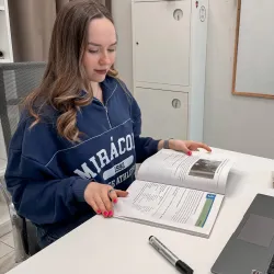 Фотография репетитора Сувернева Мария Олеговна