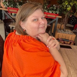 Фотография репетитора Лякишева Ирина Сергеевна