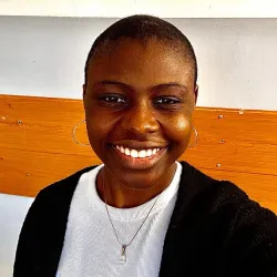 Фотография репетитора Игбинигие Дорис 