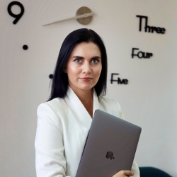 Фотография репетитора Большакова Елизавета Константиновна