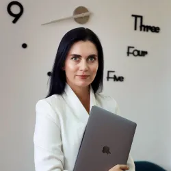 Фотография репетитора Большакова Елизавета Константиновна