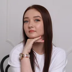 Фотография репетитора Крестникова Мария Александровна