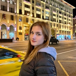 Фотография репетитора Аксенова Элеонора Анатольевна