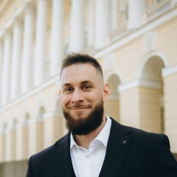 Фотография репетитора Маляев Максим Сергеевич