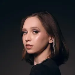 Фотография репетитора Злобина Полина Юрьевна
