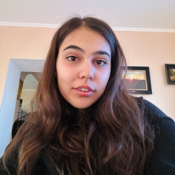 Фотография репетитора Кики Ясмин Фирасовна