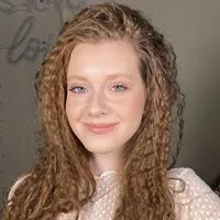 Фотография репетитора Самарина Анастасия Ивановна