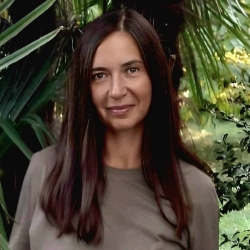 Фотография репетитора Безгина Елена Владимировна