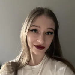 Фотография репетитора Москвина Юлия Андреевна