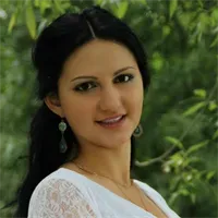 Фотография репетитора Бобкова Регина Наилевна