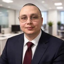 Фотография репетитора Исхаков Виктор Андреевич