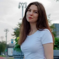 Фотография репетитора Аверичева Полина Дмитриевна