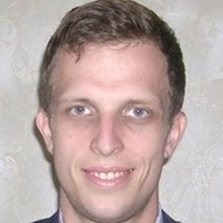 Фотография репетитора Топчиев Дмитрий Николаевич