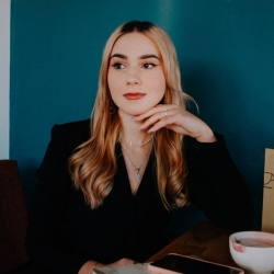 Фотография репетитора Мухаметшина Аида Руслановна