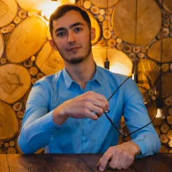 Фотография репетитора Нуриев Рифат Ринатович