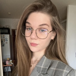 Фотография репетитора Проломова Дарья Михайловна