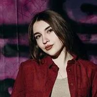 Фотография репетитора Стрелкова Алина Алексеевна