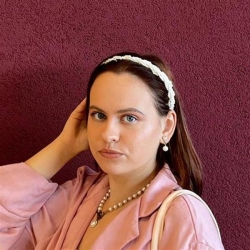 Фотография репетитора Бартахова Дарья Константиновна