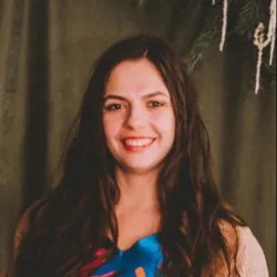 Фотография репетитора Ищенко Александра Владимировна