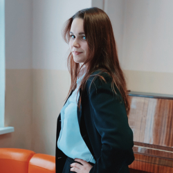 Фотография репетитора Смирнова Виолетта Валерьевна