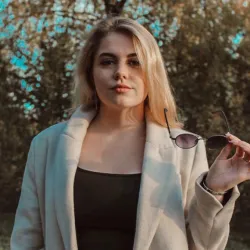 Фотография репетитора Вейс Алиса Борисовна