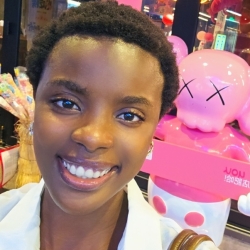 Фотография репетитора Мани Шесдарлин Д. Вуделениз 