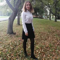 Фотография репетитора Устюжанинова Елена Александровна