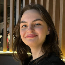 Фотография репетитора Копачева Алиса Дмитриевна