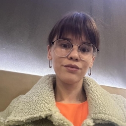 Фотография репетитора Базанова Анджелика Николаевна