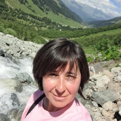 Фотография репетитора Алиева Зарина Серверовна