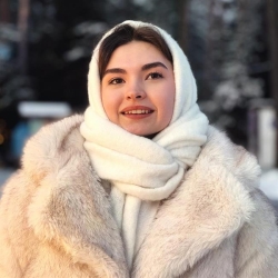 Фотография репетитора Ленкова Ксения Дмитриевна