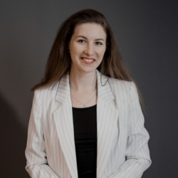 Фотография репетитора Королева Юлия Михайловна