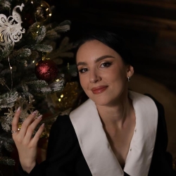 Фотография репетитора Тимофеева Виктория Сергеевна