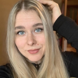 Фотография репетитора Джурахонова Евгения Викторовна