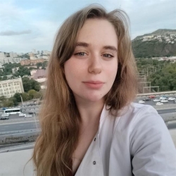 Фотография репетитора Бухарова Злата Олеговна