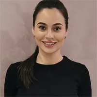 Фотография репетитора Ахундова Яна Эхтибаровна