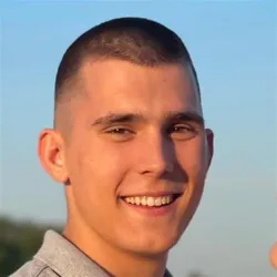 Фотография репетитора Усиков Михаил Игоревич