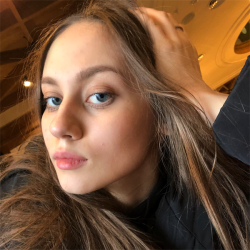 Фотография репетитора Каменщикова Полина Валерьевна