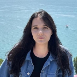 Фотография репетитора Чижова Елизавета Максимовна