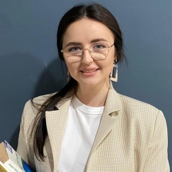 Фотография репетитора Филиппенко Арина Андреевна
