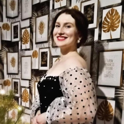 Фотография репетитора Короткова Мария Николаевна