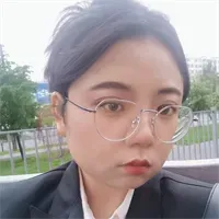 Фотография репетитора Ли Цзяци 