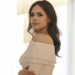 Фотография репетитора Бельтюкова Виктория Сергеевна